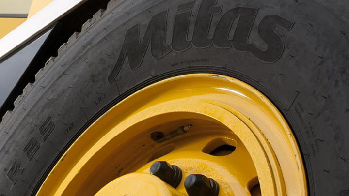 Pneu Mitas