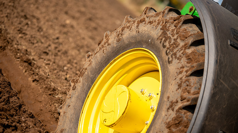 Why-is-tire-self-cleaning-so-important-and-how-can-be-improved-1