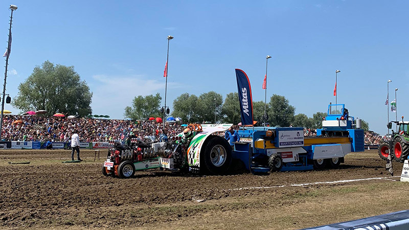 Tractor-Pulling-in-Putten-16-s