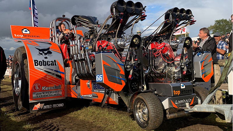 Tractor-Pulling-in-Brande-08-s