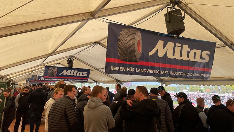 Tractor-Pulling-in-Fuchtorf-03-s