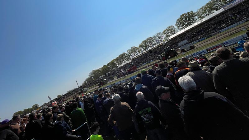 Tractor-Pulling-in-Fuchtorf-09-s