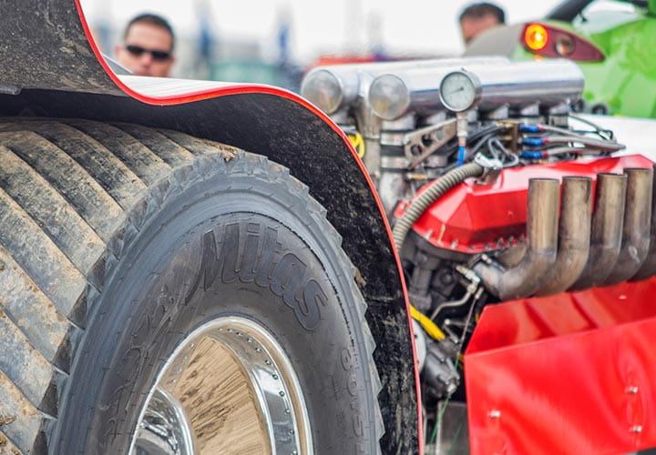 Tractor-Pulling-in-Sonder-Hygum